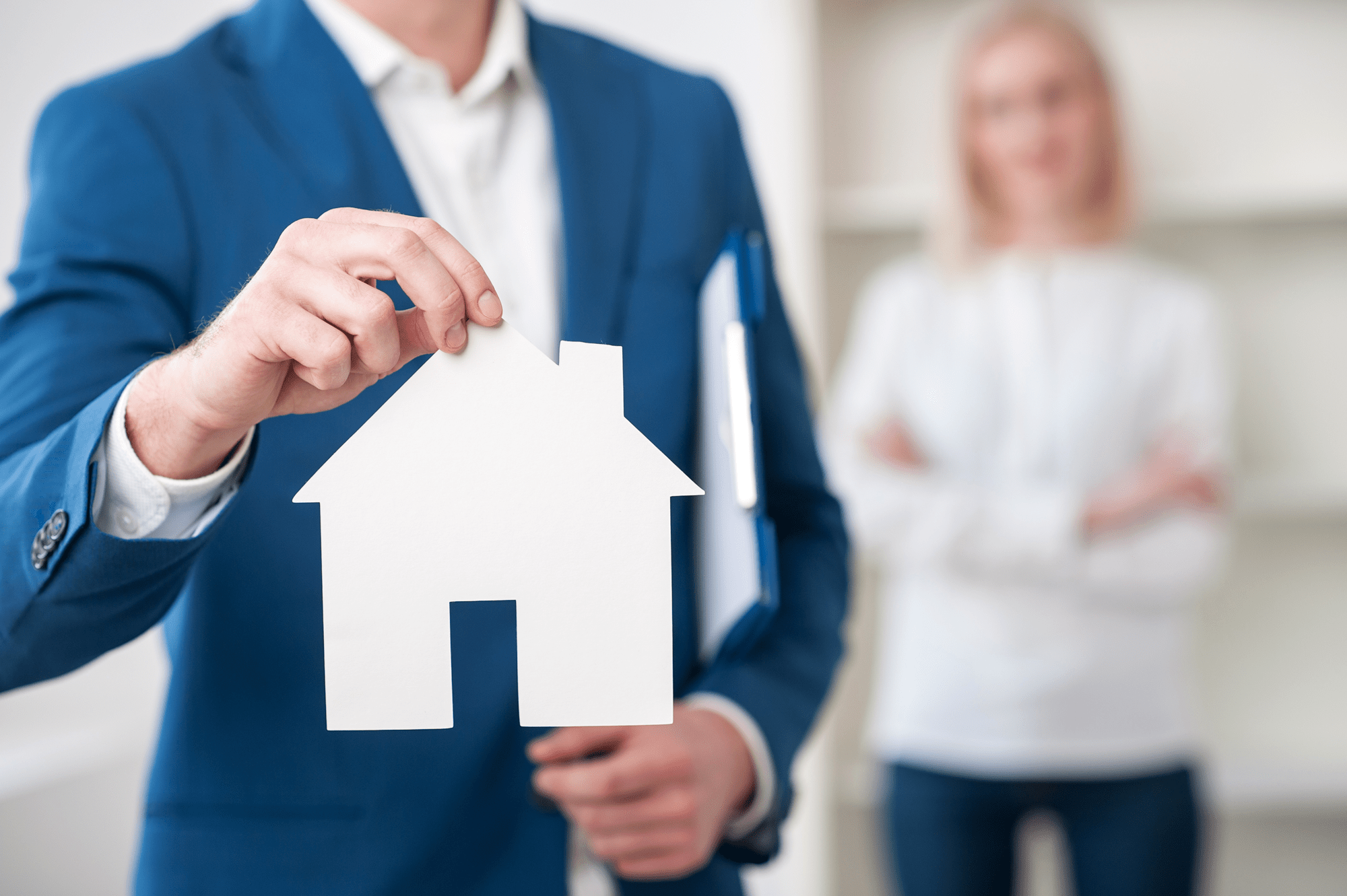 Real estate agents ruse