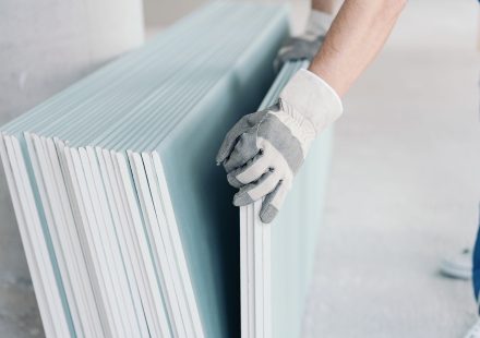 plasterboard installer