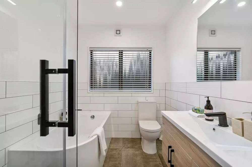 bathroom renovations campbelltown