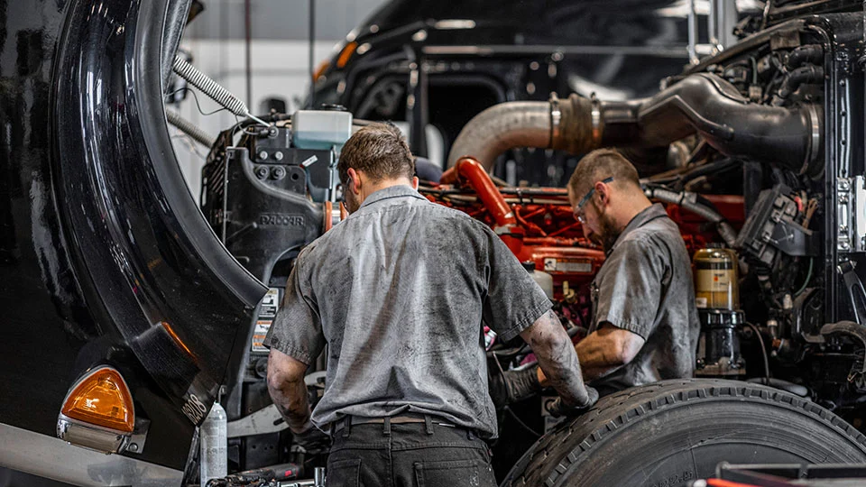 truck mechanics near me
